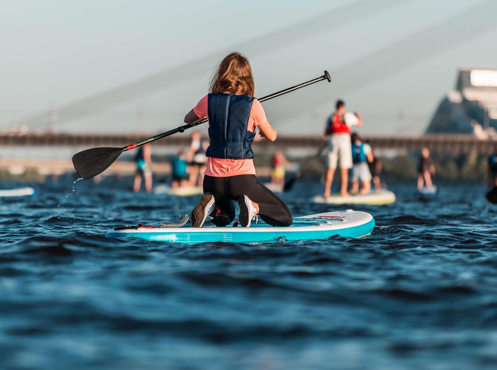 Cena deski SUP - od czego zależy? Jaki budżet przygotować?